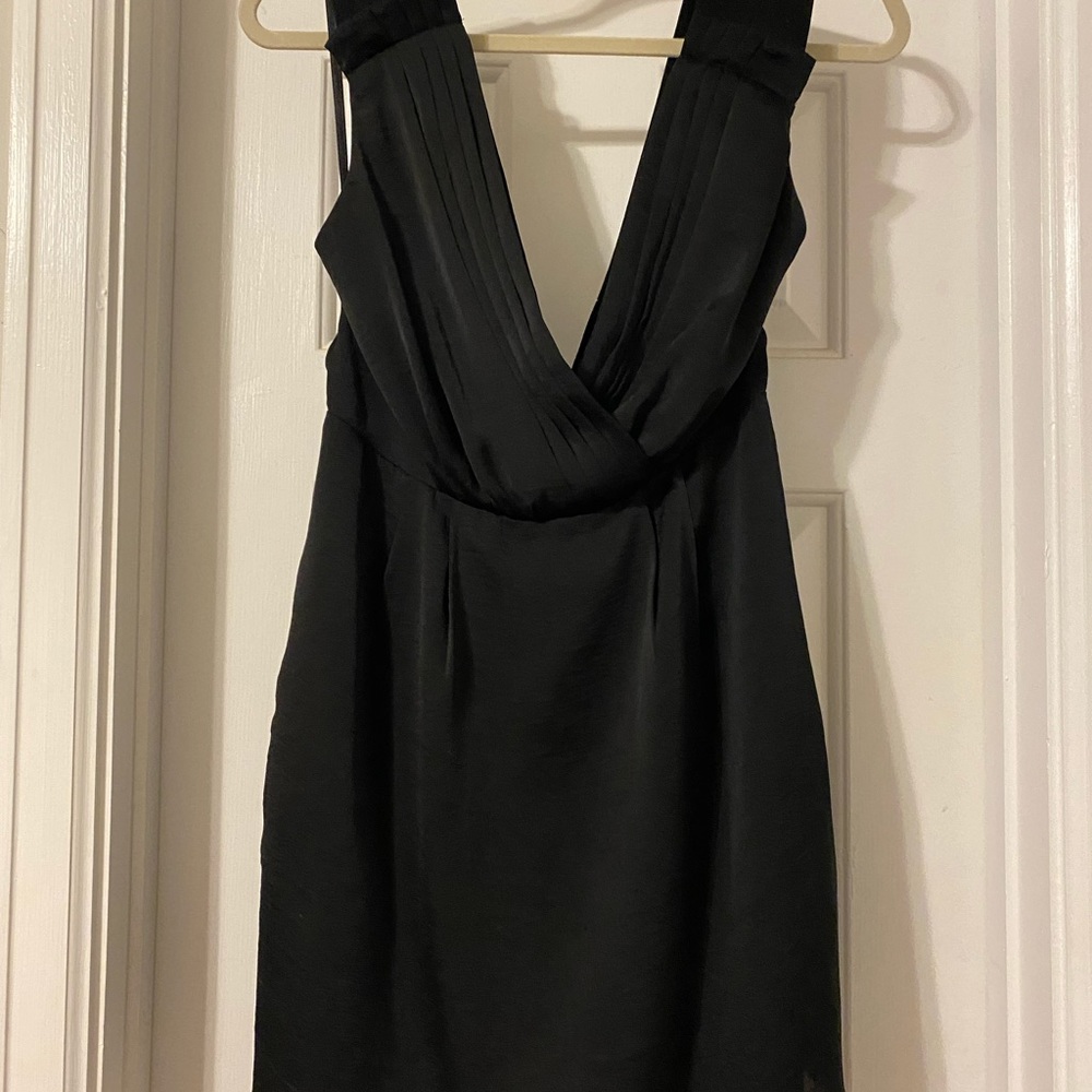 Sz 4 Black BCBG Black Dress low V in back & front